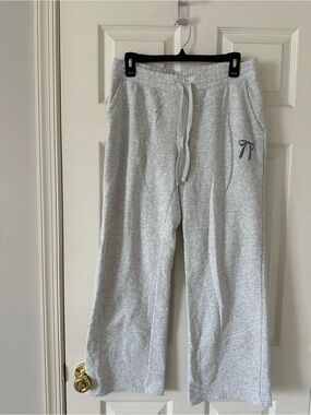 Hollister Light Gray Sweatpants with White Drawstring